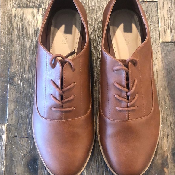 Forever 21 Lace Up - size 7.5 - Picture 6 of 8